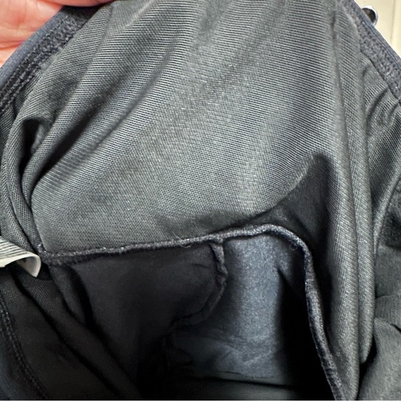 Perfect condition. Comfortable compression from top to bottom! - Picture 8 of 10